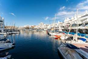 MalagaSuite Puerto Marina Benalmadena